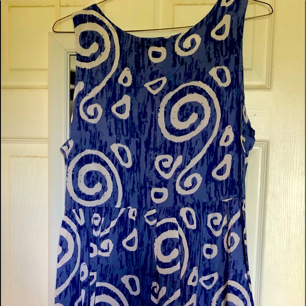 La Costa Spa Dress. Perfect Resort Wear. Buttons.